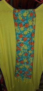 LulaRoe Irma and leggings
